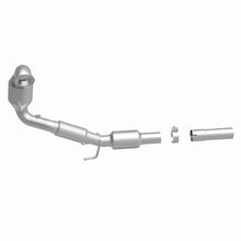 Load image into Gallery viewer, MagnaFlow Direct Fit Catalytic Converter 15-17 Volkswagen Golf / GTI - 21-581