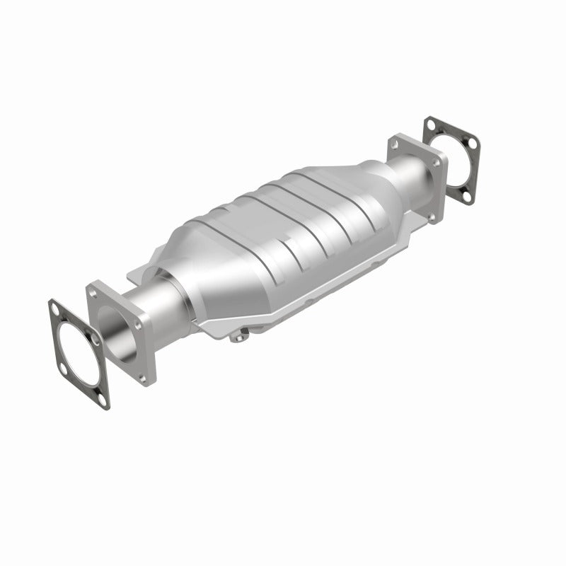 MagnaFlow California Direct Fit Catalytic Conv 75-82 Chevrolet LUV 1.8L / 86-91 Isuzu Trooper 2.3L - 3391652