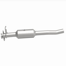 Load image into Gallery viewer, MagnaFlow 16-19 Ford F-650 V10 6.8L Underbody Direct Fit Catalytic Converter - 280445