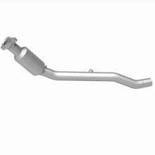 Load image into Gallery viewer, MagnaFlow 05-06 Land Rover LR3 4.4L Direct Fit Converter - 4651718
