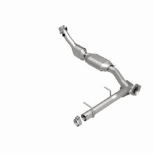 Load image into Gallery viewer, MagnaFlow Conv DF 03-04 Lincoln Navigator 5.4L P/S - 23660