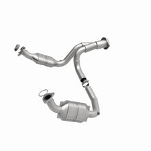 Load image into Gallery viewer, MagnaFlow Direct Fit Catalytic Converter 07-08 Escalade 6.2 Driver Side OEM - 49631