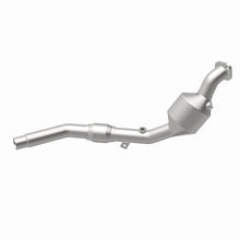 Load image into Gallery viewer, MagnaFlow Direct Fit Catalytic Converter 02-03 Freelander 2.5L - 51877