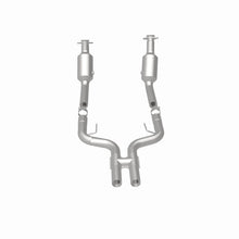 Load image into Gallery viewer, MagnaFlow Direct Fit Catalytic Converter Mustang 05-09 4.6L OEM - 49001