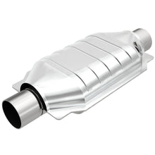 Load image into Gallery viewer, MagnaFlow Universal Catalytic Converter 3 W/O2 Boss - 94239