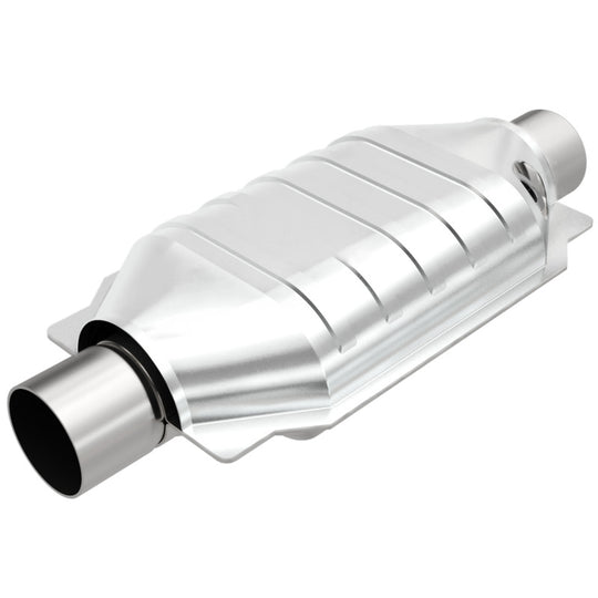 MagnaFlow Universal Catalytic Converter 3 W/O2 Boss - 94239