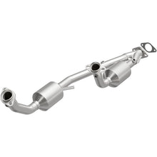 Load image into Gallery viewer, MagnaFlow Direct Fit Catalytic Converter California Grade 1995 Ford Windstar - 3391353