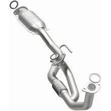Load image into Gallery viewer, MagnaFlow Direct Fit Catalytic Converter 98-03 Avalon/Camry 3.0L - 51091