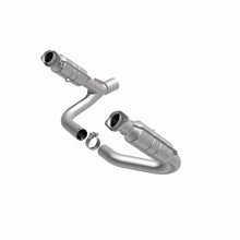 Load image into Gallery viewer, MagnaFlow Direct Fit Catalytic Converter 2008 Chrysler Aspen 4.7L/Dodge Durango 4.7L 2WD - 49638
