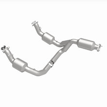 Load image into Gallery viewer, MagnaFlow 2021 Chevrolet Express 2500 4.3L Underbody Direct-Fit Catalytic Converter - 280429