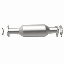 Load image into Gallery viewer, MagnaFlow Honda Odyssey Direct-Fit Catalytic Converter - 4451402
