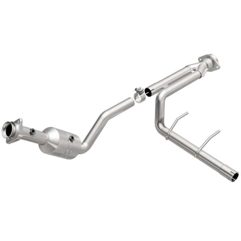 MagnaFlow Direct Fit Catalytic Converter 2011-2014 F-150 3.7L Underbody - 52156