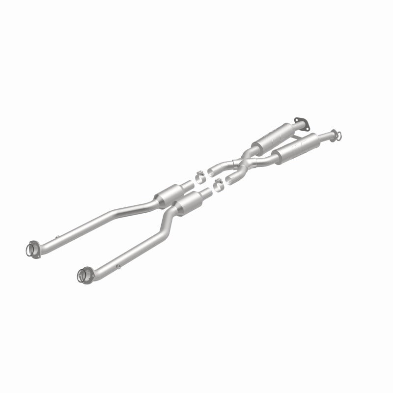 MagnaFlow 15-17 RC350 V6 3.5 OEM Underbody Direct Fit Converter - 21-051