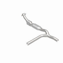 Load image into Gallery viewer, MagnaFlow Direct Fit Catalytic Converter 01-03 F150 5.4 Passenger Side OEM - 49622