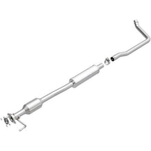 Load image into Gallery viewer, MagnaFlow California Catalytic Converter Direct Fit 07-09 Suzuki SX4 2.0L - 5421218