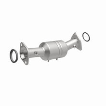 Load image into Gallery viewer, MagnaFlow Direct Fit Catalytic Converter 2010-2012 CX-7 2.5 L Underbody - 52222