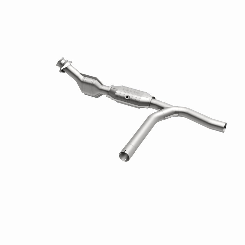 MagnaFlow Direct Fit Catalytic Converter 01 Ford F-150 4.2L - 51301