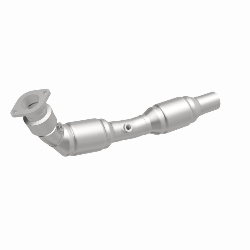 MagnaFlow Direct Fit Catalytic Converter 10-12 Chevy Camaro 6.2L P/S (49 State) - 49939