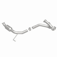 Load image into Gallery viewer, MagnaFlow Direct Fit Catalytic Converter 05-09 Toyota Tacoma 4.0L D/S Rear (49 State) - 93660