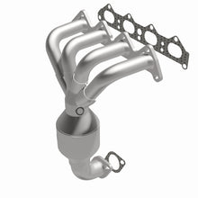 Load image into Gallery viewer, MagnaFlow Direct Fit Catalytic Converter 98-01 Hyundai Elantra 1.8L - 452037