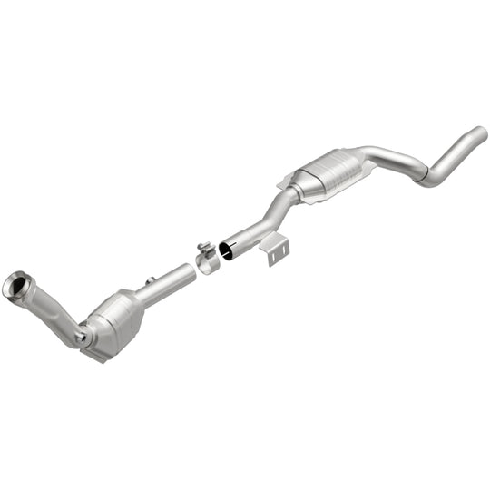 MagnaFlow Direct Fit Catalytic Converter 2003 ML350 3.7L Underbody - 52115