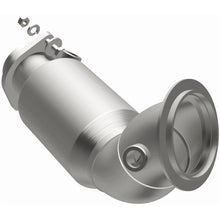 Load image into Gallery viewer, MagnaFlow 2015 M3 3 Underbody Direct Fit Converter - 52931