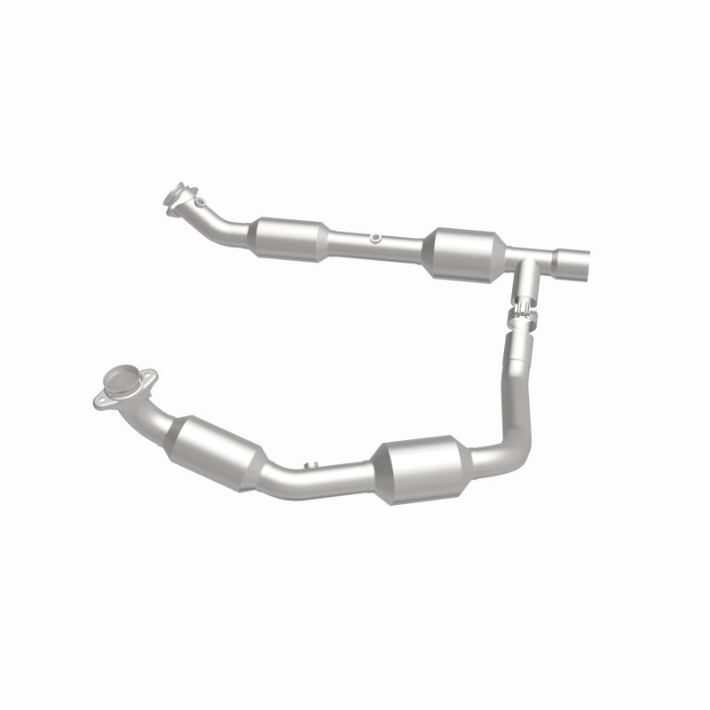 MagnaFlow Direct Fit Catalytic Converter 05-06 Ford E-350 Super Duty 5.4L - 5481439