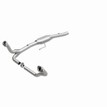 Load image into Gallery viewer, MagnaFlow Conv DF 00-03 Dakota 4.7L 2WD - 93212