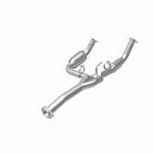 Load image into Gallery viewer, MagnaFlow Conv Direct Fit 11-16 Chevrolet Silverado 2500HD/3500HD / GMC Sierra 2500HD/3500HD - 21-252