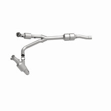 Load image into Gallery viewer, MagnaFlow Direct Fit Catalytic Converter 02-03 Ram 1500 4.7L - 458070