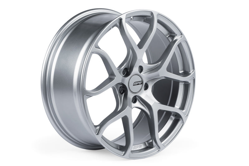 APR A01 Flow Formed 19x8.5 / 5x112 / ET45 / 66.5mm Bore / Silver Wheel - WHL00001