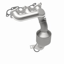 Load image into Gallery viewer, MagnaFlow Direct Fit Catalytic Converter 04-06 Toyota Sienna 3.3L - 49833