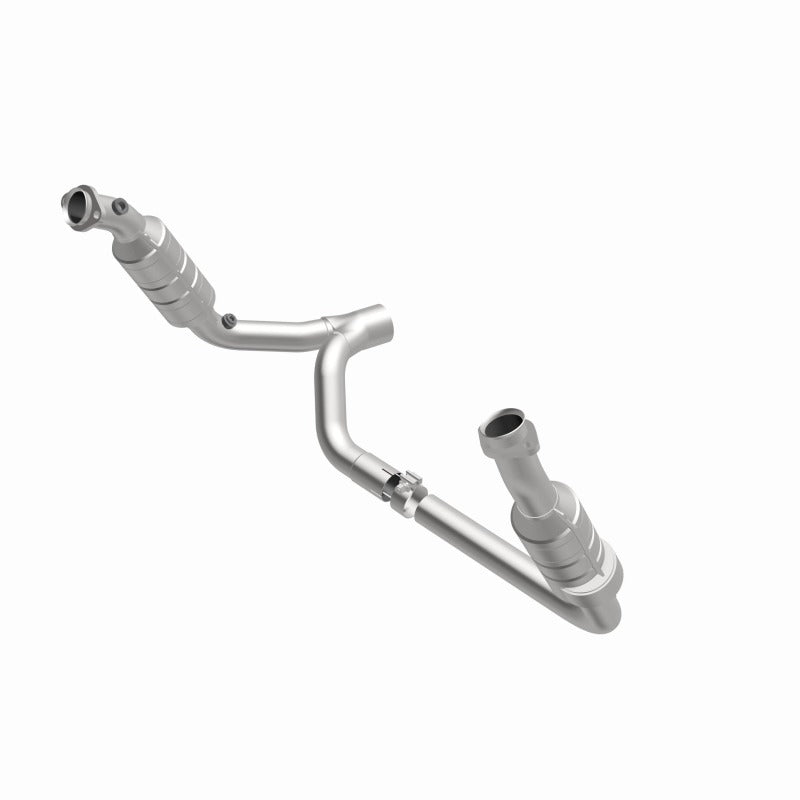 MagnaFlow Direct Fit Catalytic Converter 2006 Dodge RAM 1500 Pickup 5.7L Solid Front Axle - 49711