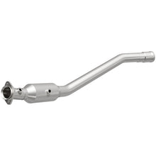 Load image into Gallery viewer, MagnaFlow Direct Fit Catalytic Converter 13-14 Mercedes-Benz GL450 V8 4.6 OEM Underbody - 21-486