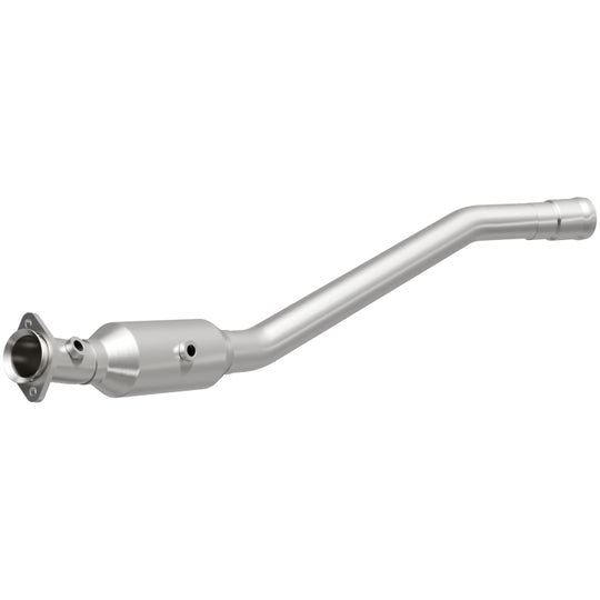 MagnaFlow Direct Fit Catalytic Converter 13-14 Mercedes-Benz GL450 V8 4.6 OEM Underbody - 21-486