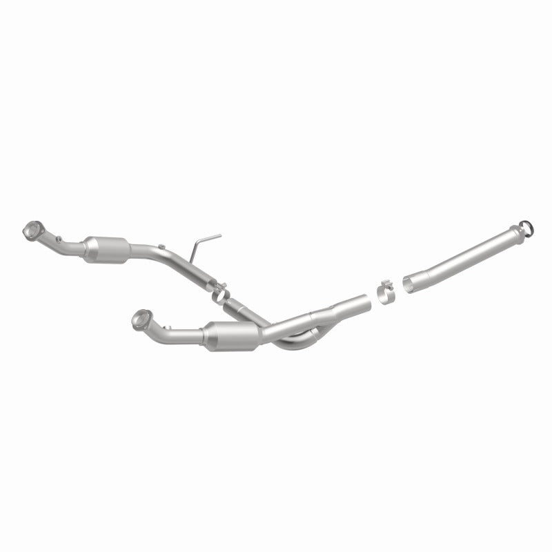 MagnaFlow Direct Fit Catalytic Converter OEM 2004-2005 Ford Explorer/Mercury Mountaineer Underbody - 4551013