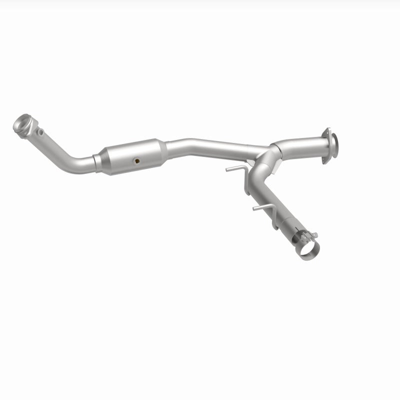 MagnaFlow 05-06 Ford Expedition 5.4L Direct Fit Converter - 4651411