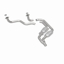 Load image into Gallery viewer, MagnaFlow Conv DF GM 89 92 (2.5in Tubing) - 23479