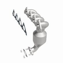 Load image into Gallery viewer, MagnaFlow Direct Fit Catalytic Converter 01-05 Hyundai Accent 1.6L - 452033