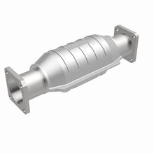 Load image into Gallery viewer, MagnaFlow Conv Geo-Isuzu 14X6.5X4 2.5/2.5 - 23650