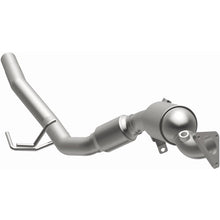 Load image into Gallery viewer, MagnaFlow 11-17 Volkswagen Touareg 3.6L Direct Fit Converter - 5551411