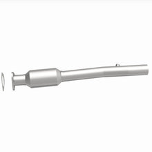 Load image into Gallery viewer, MagnaFlow Direct Fit Catalytic Converter 2000-2002 Ford E-150/E-250/E-350 Ecoline/Super Duty - 447321