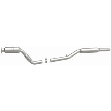 Load image into Gallery viewer, MagnaFlow Direct Fit Catalytic Converter 2005-2007 A6 QUATTRO 3.2L Underbody - 52132