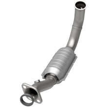 Load image into Gallery viewer, MagnaFlow Direct Fit Catalytic Converter 2004 Liberty P/S frt - 93383