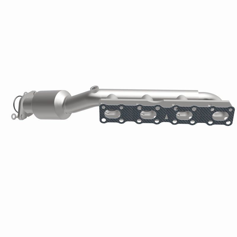 MagnaFlow 2004 Nissan Titan 5.6L Direct Fit Converter - 4583380