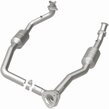 Load image into Gallery viewer, MagnaFlow 2003 Ford E-350 Super Duty 5.4L Direct Fit Converter - 4583378