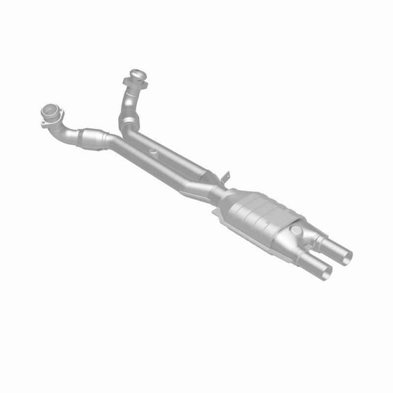 MagnaFlow Direct Fit Catalytic Converter 81-86 Alfa Romeo GTV6 2.5L - 23097