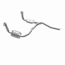 Load image into Gallery viewer, MagnaFlow Direct Fit Catalytic Converter 07-11 Dodge Nitro 4.0L - 51829