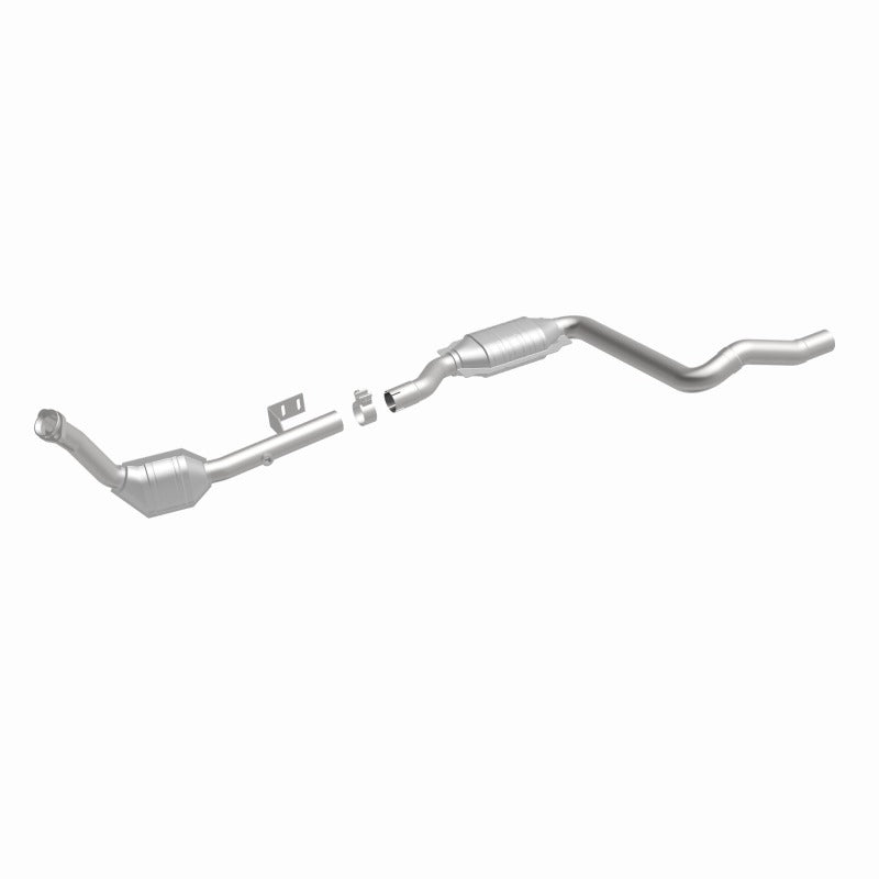 MagnaFlow Direct Fit Catalytic Converter 2003 ML350 3.7L Underbody - 52116