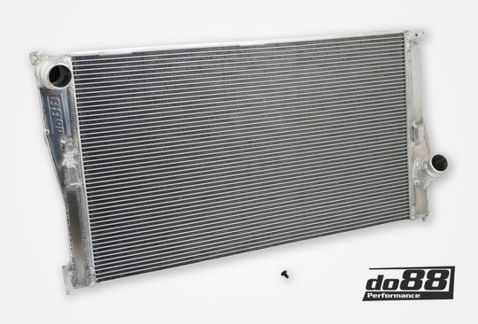 do88 07-13 BMW 135i/335i N54/N55 (E82/E88/E9X) Manual Radiator - WC-390